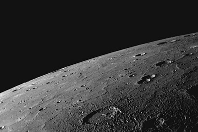 снимок поверхности Меркурия