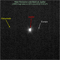 Снимок Юпитер Новые Горизонты