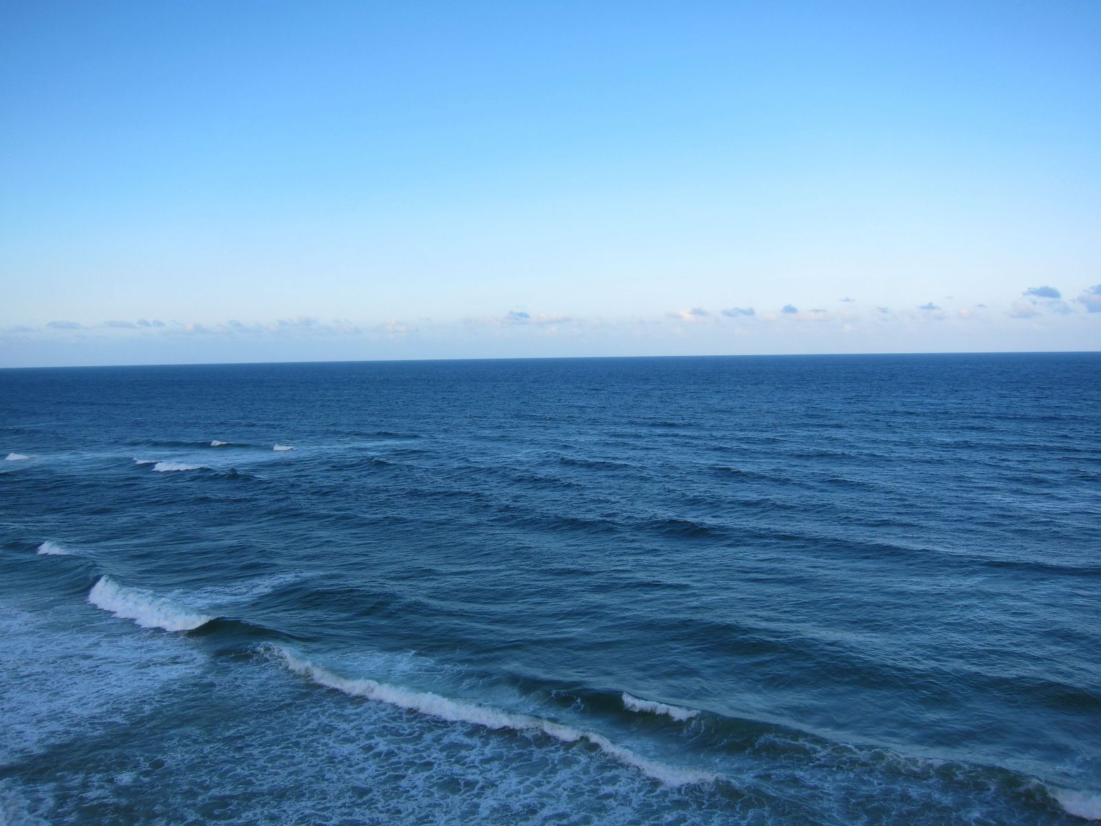 Неглубокое море. Состояние моря. Тихое море. Море в разных состояниях. Умеренный океан.