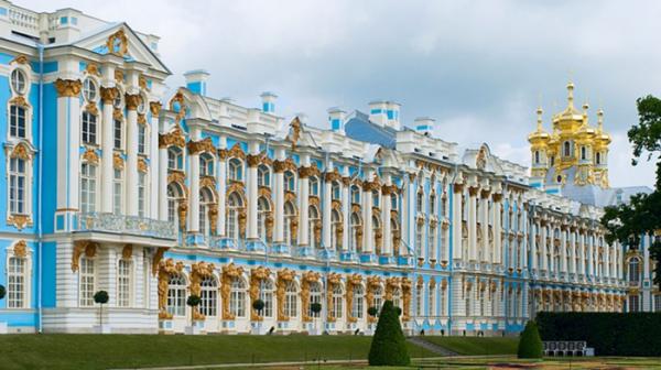 Большой Екатерининский дворец