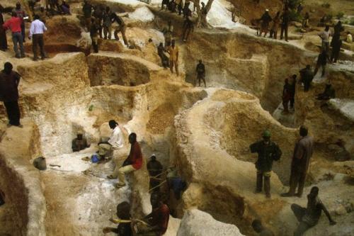 Как расположены полезные ископаемые в африке