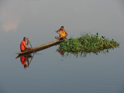 рыбаки на реке Конго