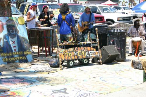 уличные музыканты у пляжа Санта-Моники, Калифорния