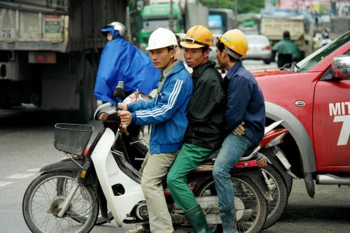 Вьетнамские рабочие